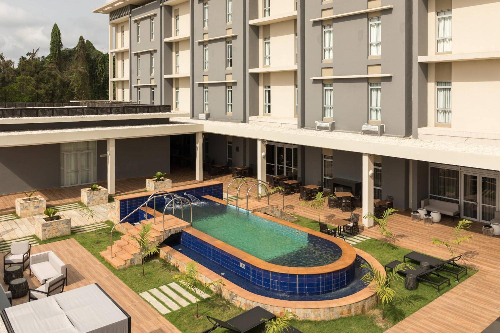 Protea Hotel By Marriott Owerri Select מראה חיצוני תמונה
