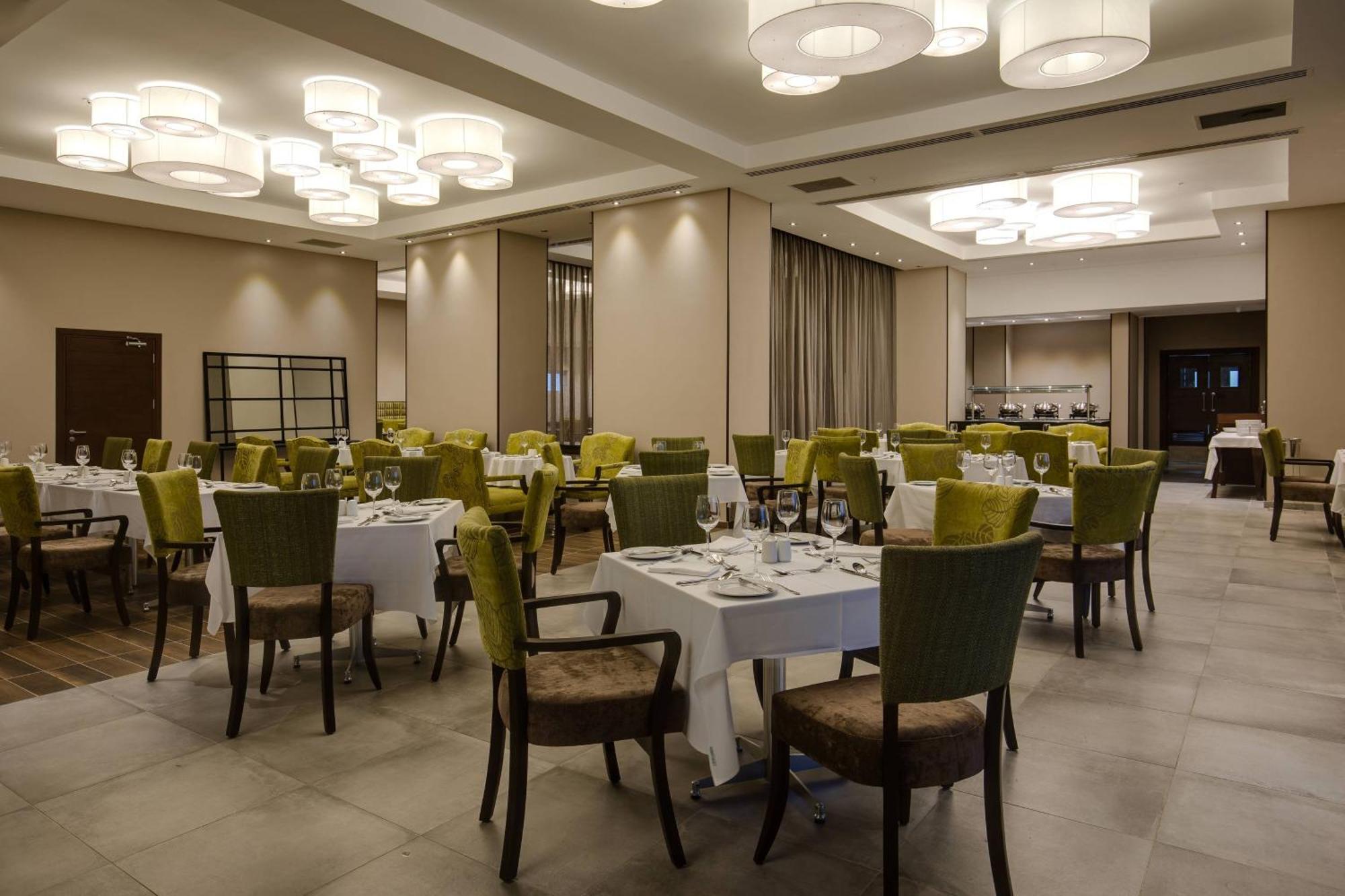 Protea Hotel By Marriott Owerri Select מראה חיצוני תמונה